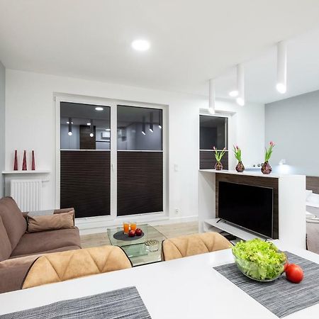 Apartament Luxury Miedzyborska 8B ワルシャワ エクステリア 写真